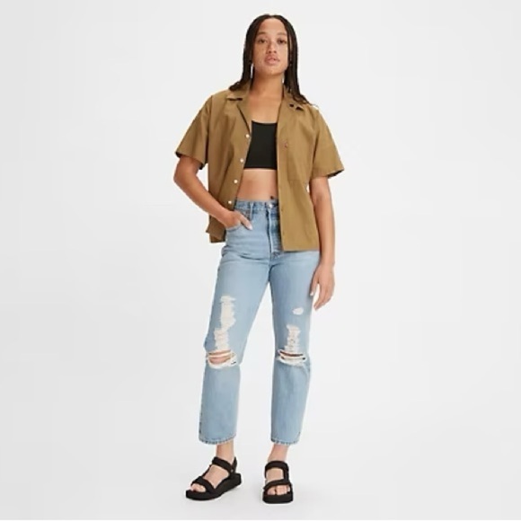 Levi’s 501 Original Cropped Light Wash Straight Leg Denim Jeans Size 28 Women - Picture 1 of 11